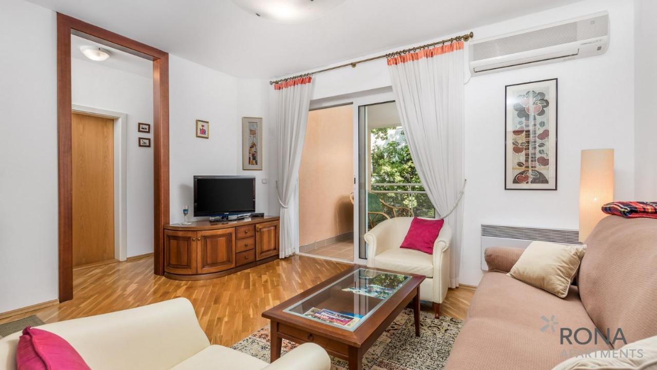 Rona Apartment Smokva 3 Opatija Buitenkant foto